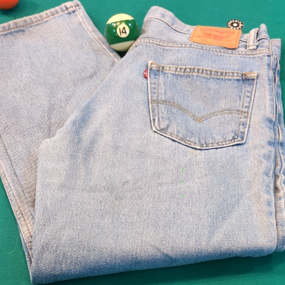 Levi's Light Blue Straight Jeans 550